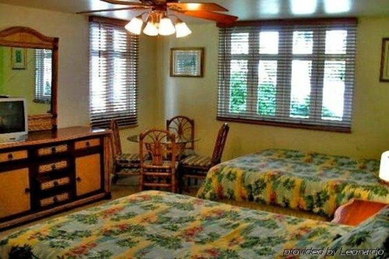 Oceana Hostal Playero Сан Хуан Екстериор снимка